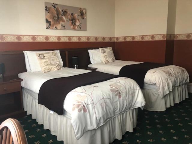 The Edwardian Lodge Guest House Salisbury Bagian luar foto
